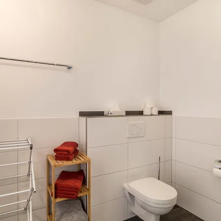 Apartment Reiser *