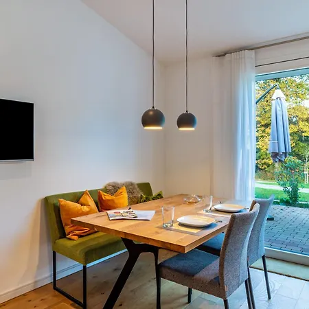 Apartment Reiser *
