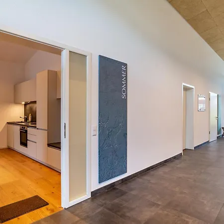 Reiser Apartment