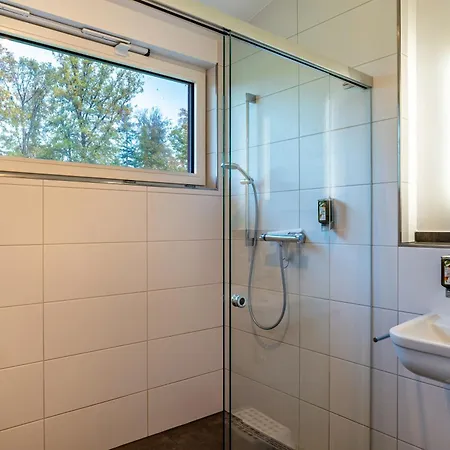 Reiser Apartment